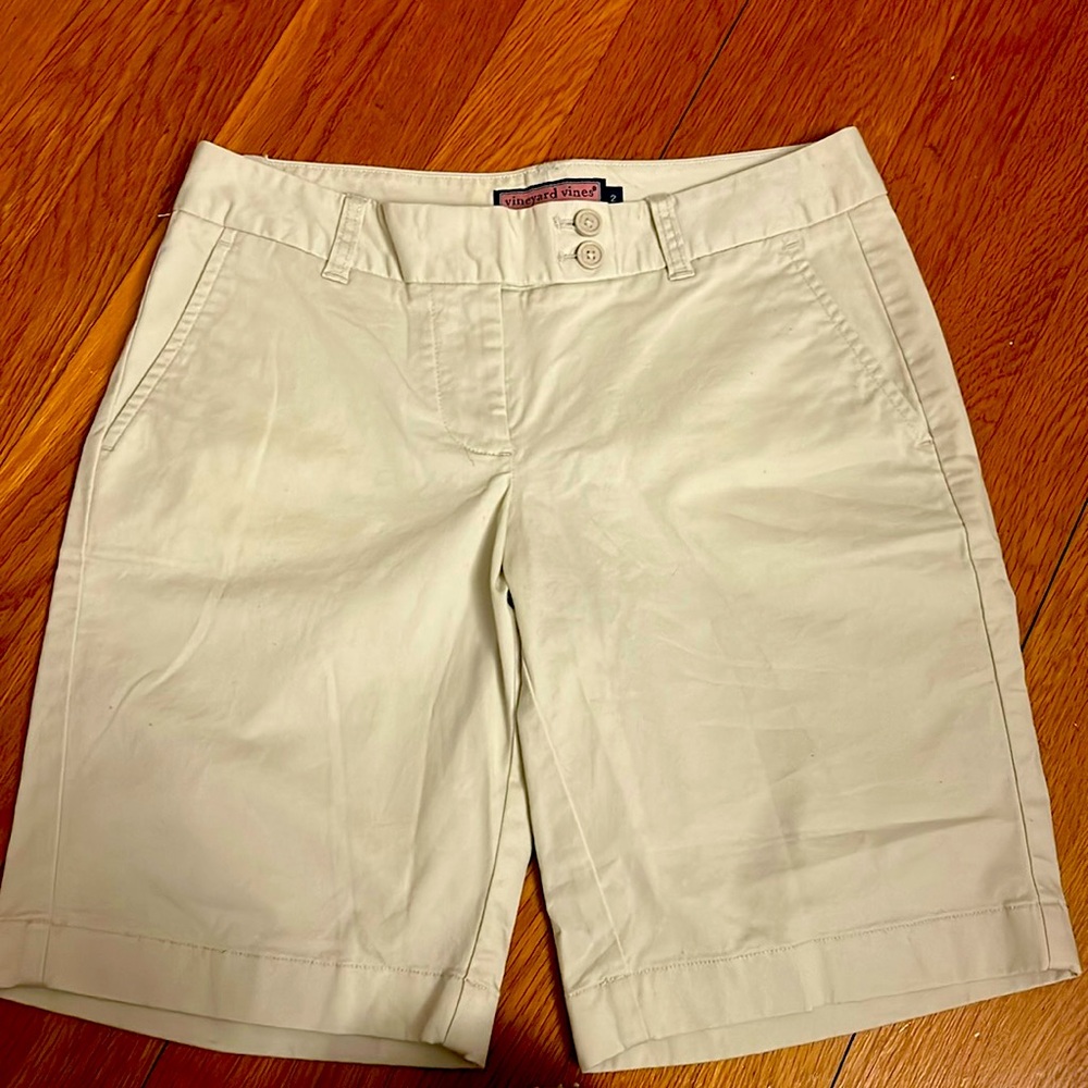 Women’s Bermuda-style shorts.